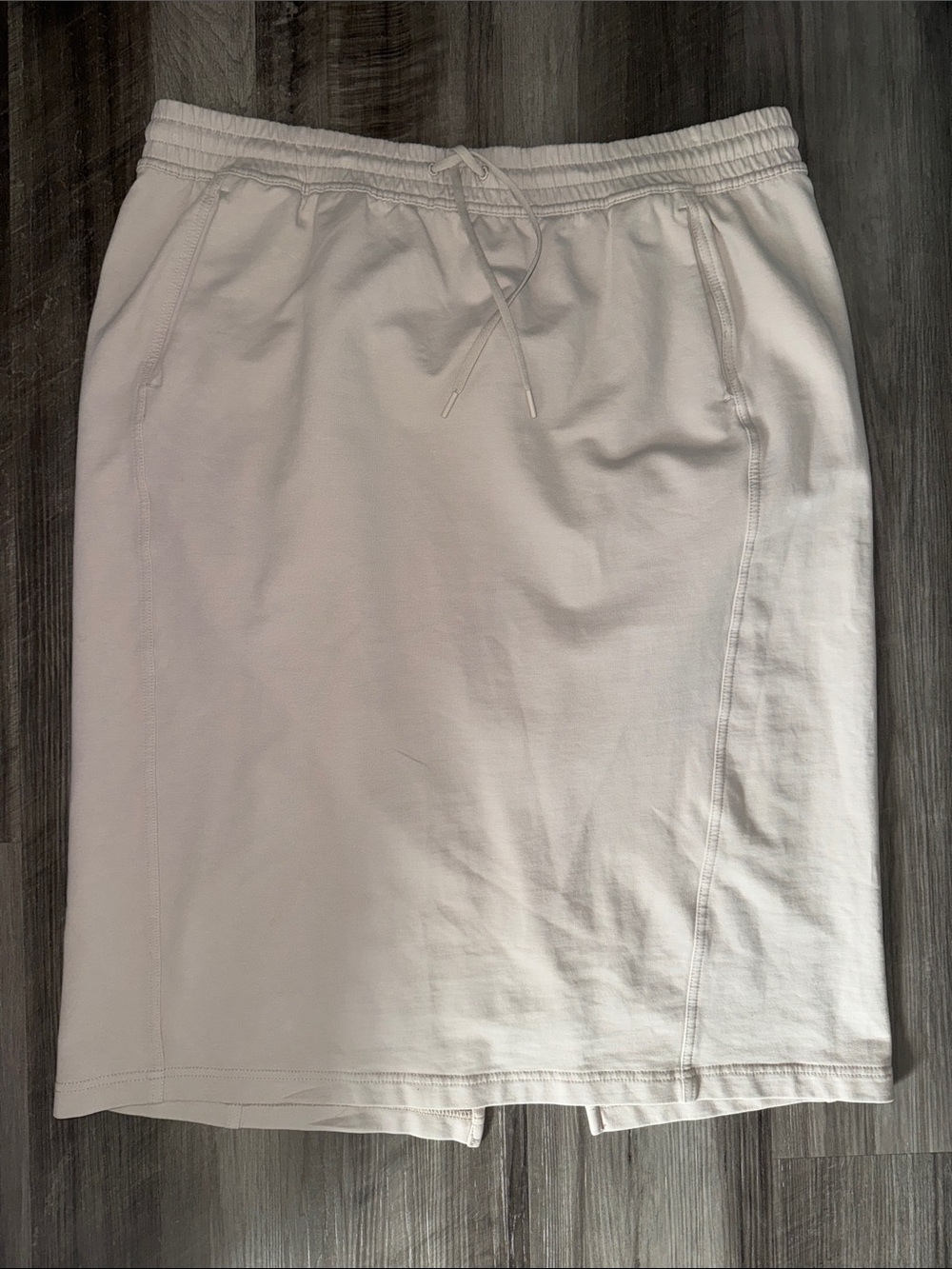 Athleta Retroterry Mid Rise Skirt 16 below the knee khaki tan stretch casual